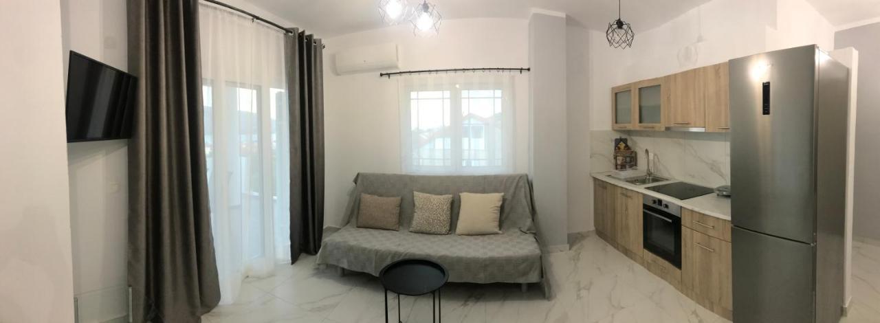 Bafas Apartments 플라타리아 외부 사진