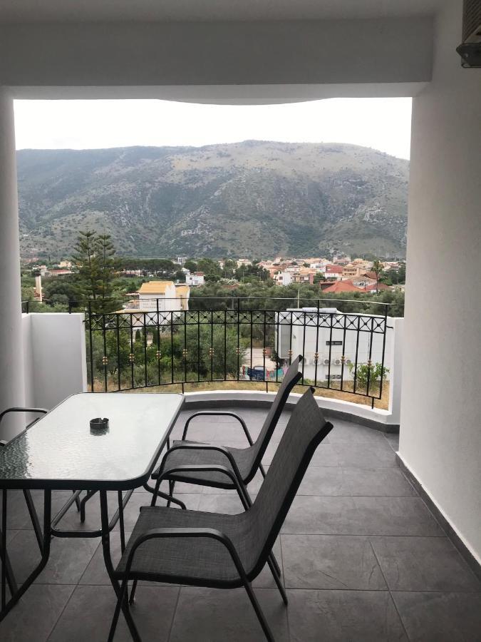 Bafas Apartments 플라타리아 외부 사진