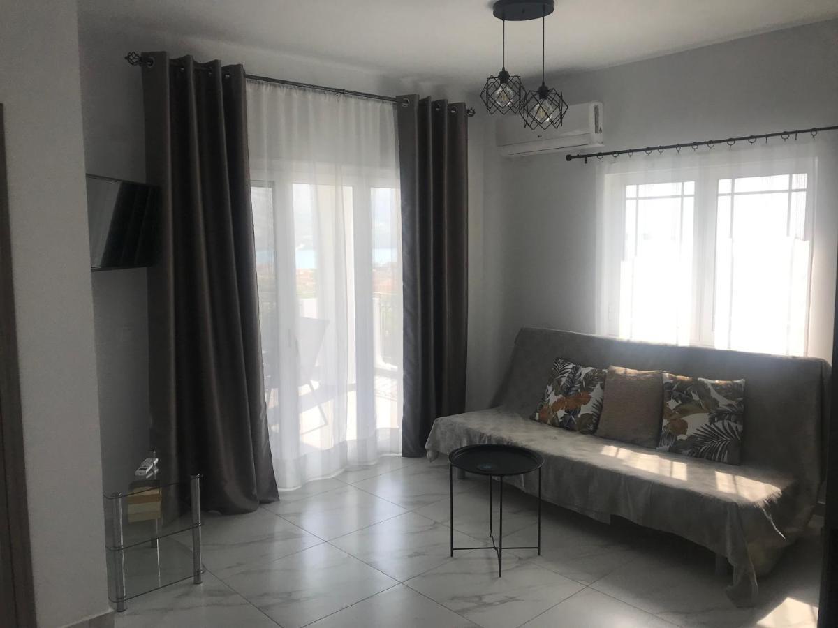 Bafas Apartments 플라타리아 외부 사진