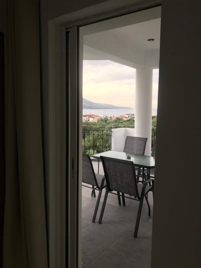 Bafas Apartments 플라타리아 외부 사진